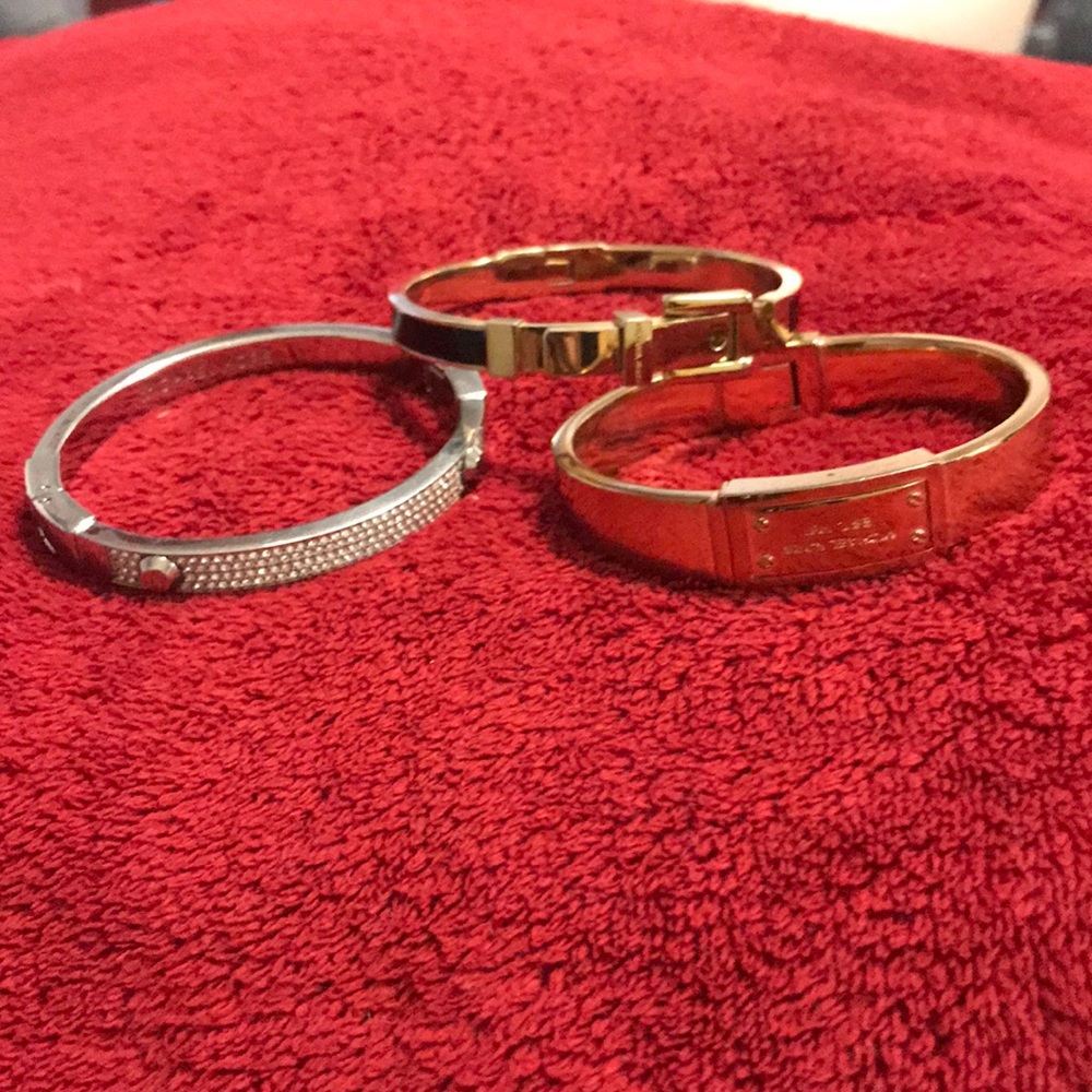 3 bracelets silver, black Golden pink.